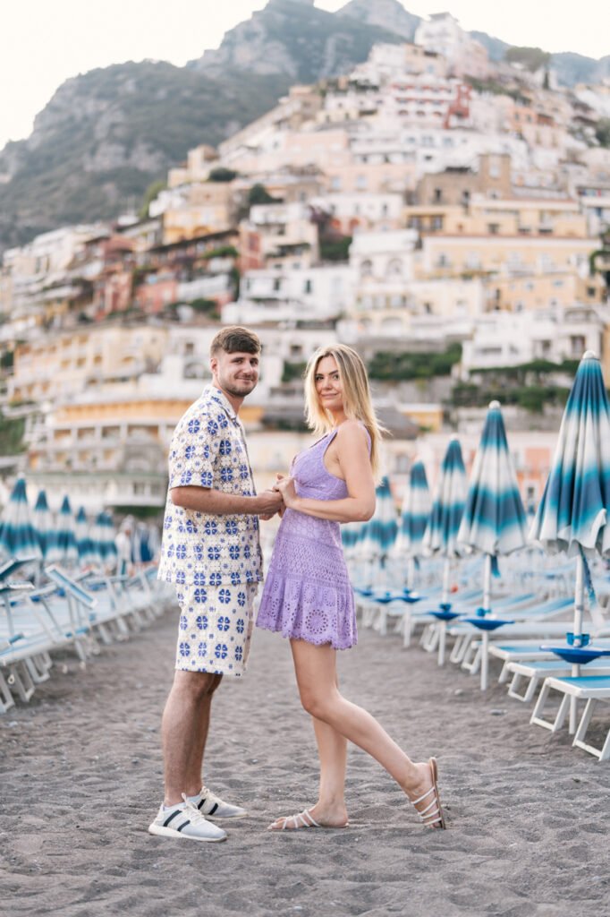 Couple on the beach in Positano Photoshoot in Positano on the Amalfi Coast beach