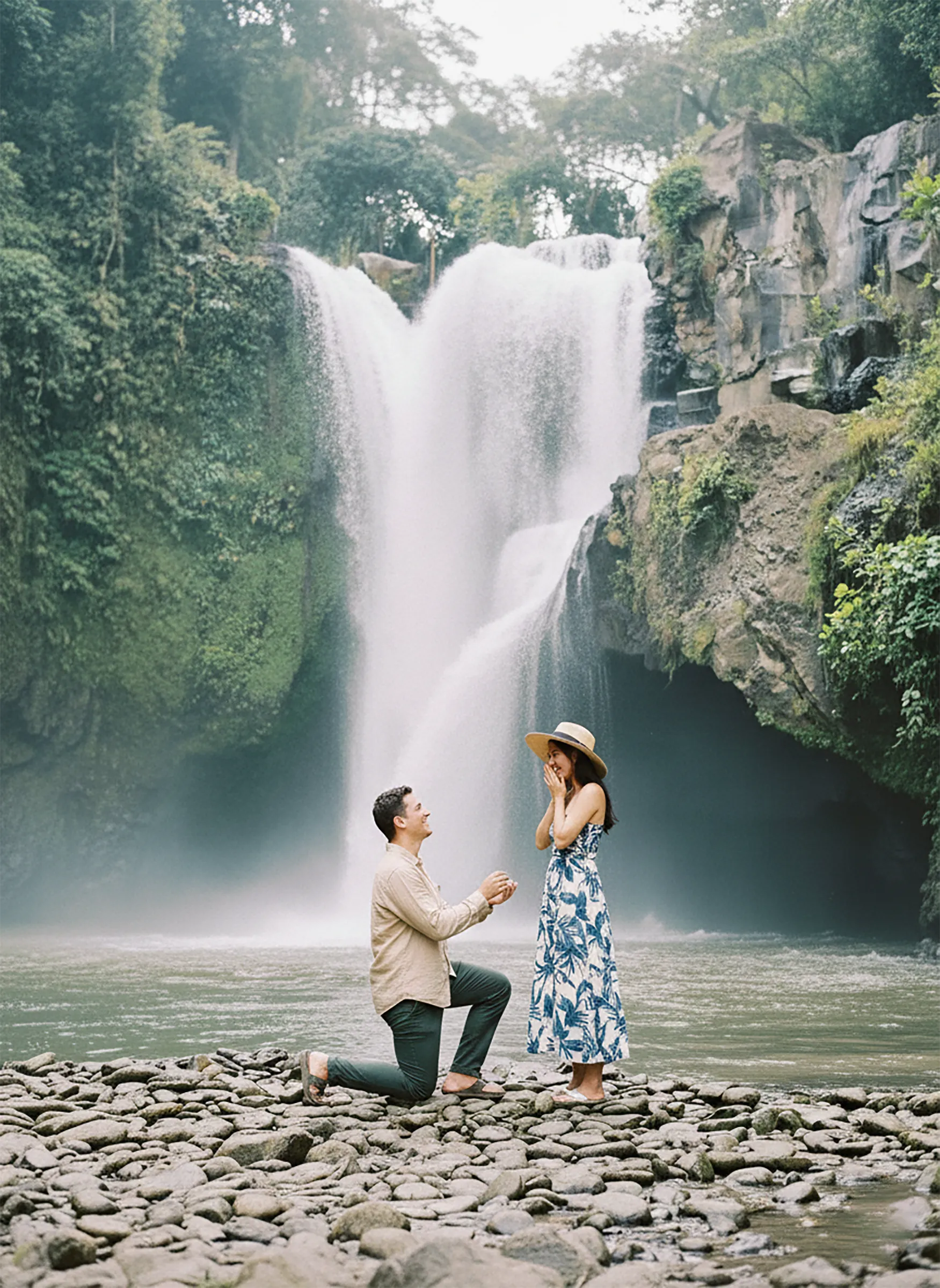 https://travelphotomatch.com/wp-content/uploads/2026/02/Romantic-Waterfall-Proposal-–-Adventure-Engagement-Photoshoot.webp