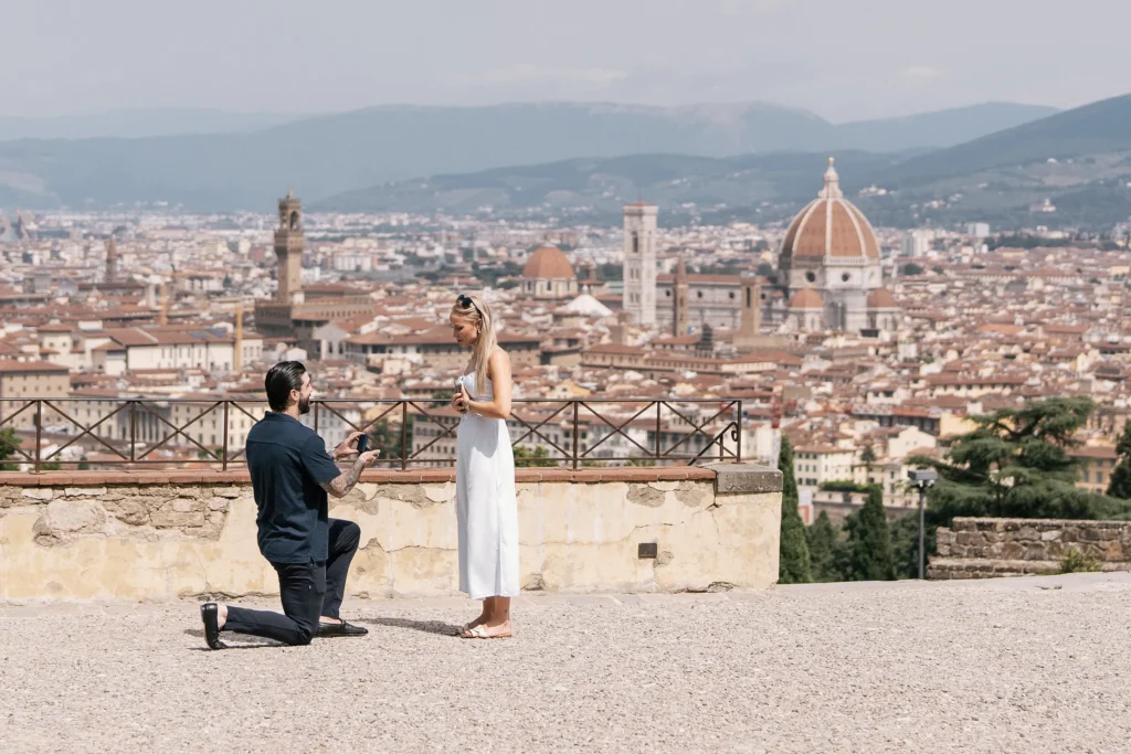 The Ultimate Couple Photoshoot Guide to Florence