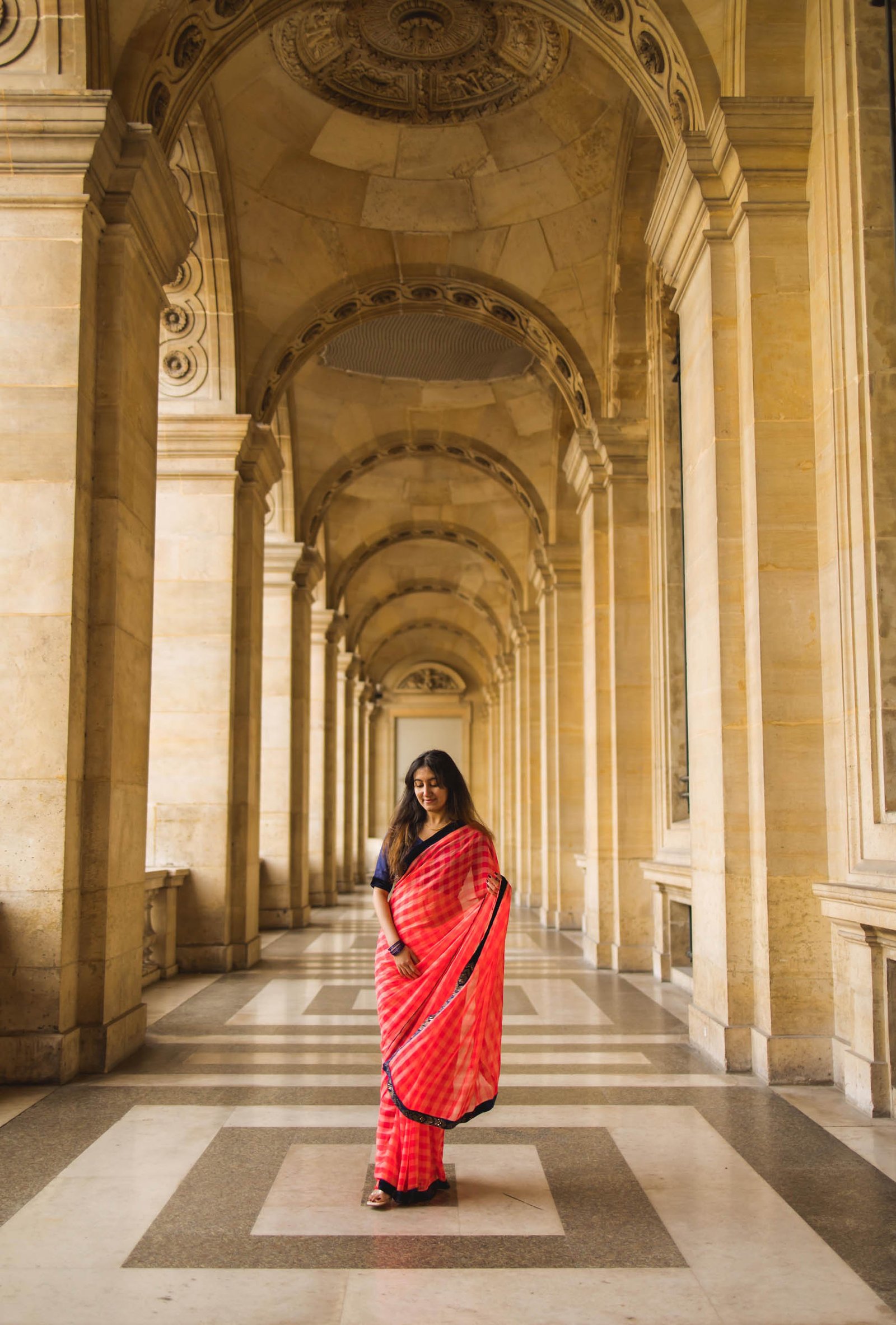 Paris Couple Photoshoot in Paris by TravelPhotoMatch